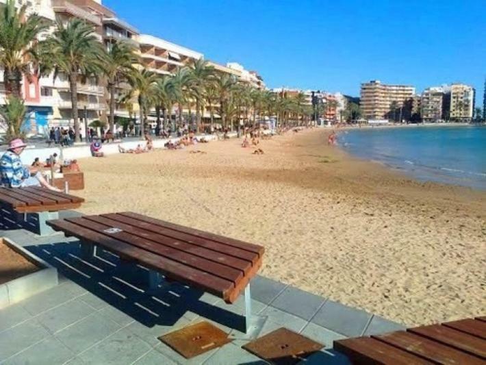 Torrevieja Apartment Exteriör bild